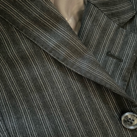 Mens Suit - Picture 4 of 6